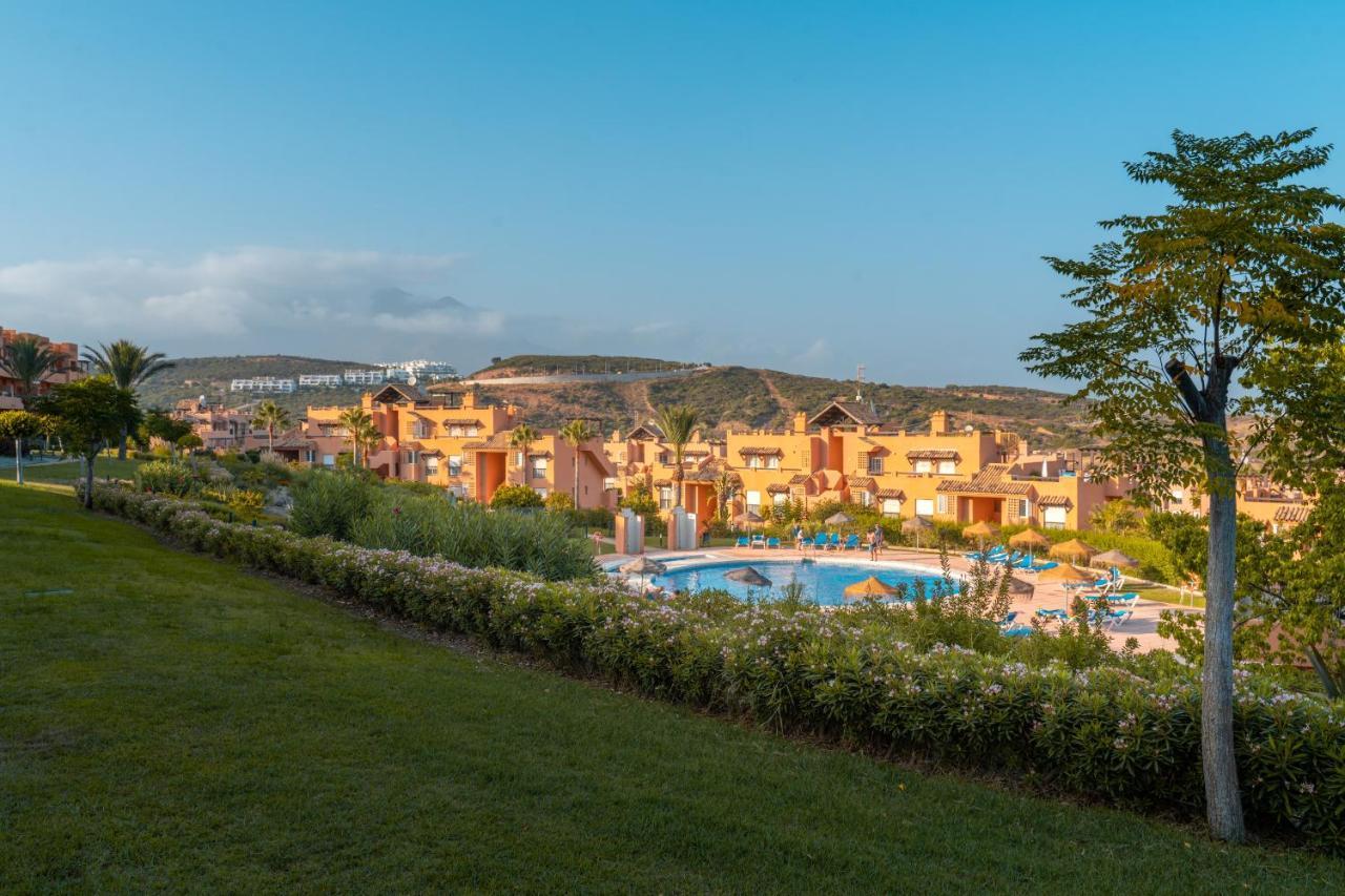 Beautiful 2-Bed Apartment In Casares Costa Bahia de Casares Exterior photo