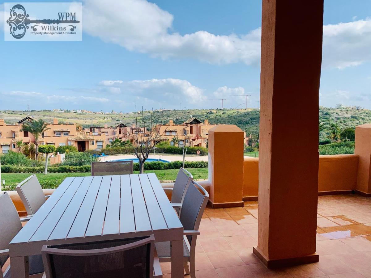Beautiful 2-Bed Apartment In Casares Costa Bahia de Casares Exterior photo